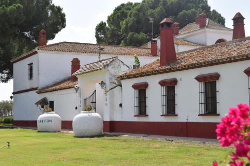 Фотография гостевого дома Cortijo Hato Ratón, perfecto para disfrutar unos días con familia y amigos