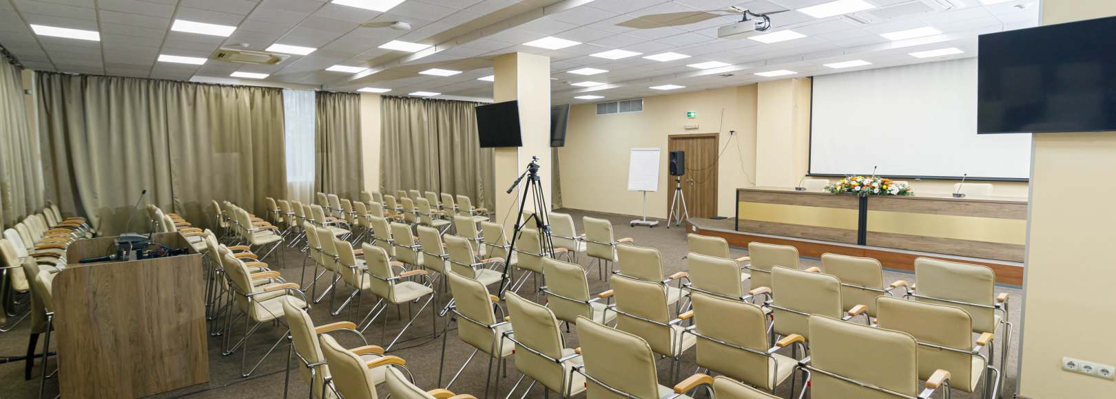 Фотография конференц-зала Премьер