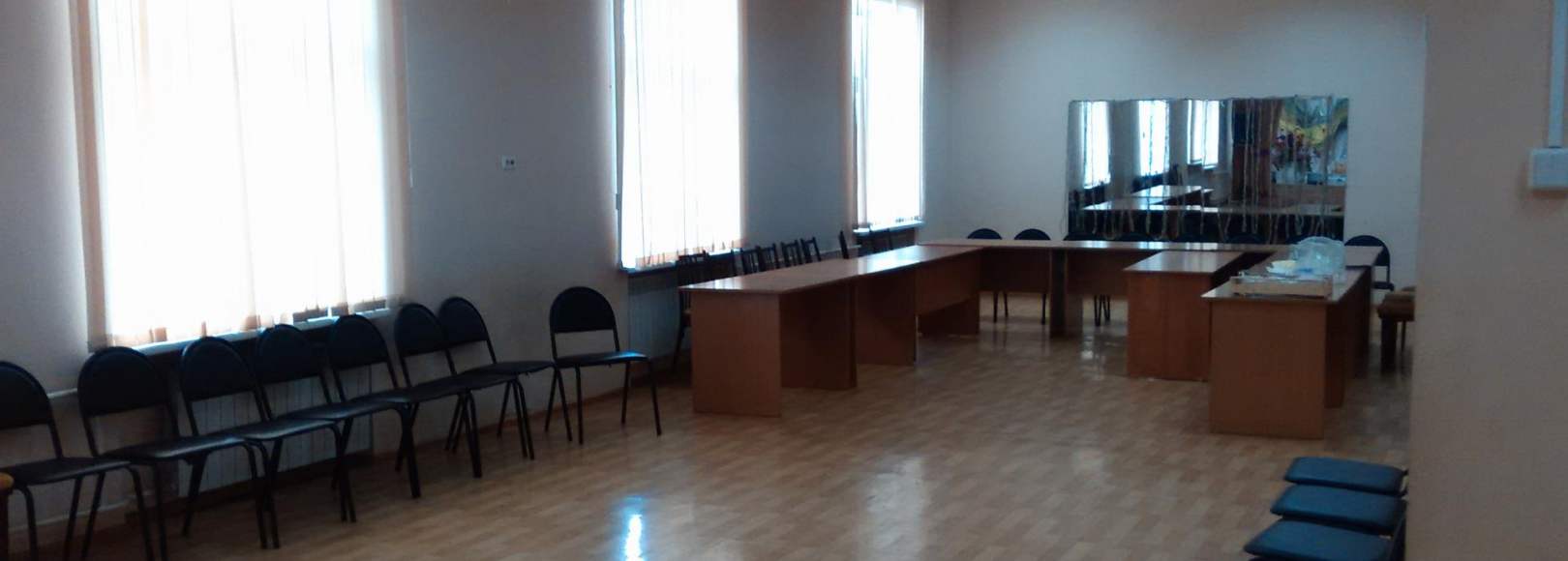 Фотография конференц-зала Малый зал ДК им. 50-летия Октября