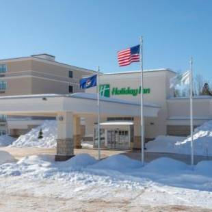 Фотографии гостиницы 
            Holiday Inn Marquette, an IHG Hotel