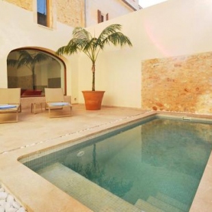 Фотография гостевого дома Luxury townhouse in Petra, private swimming pool in a quiet location