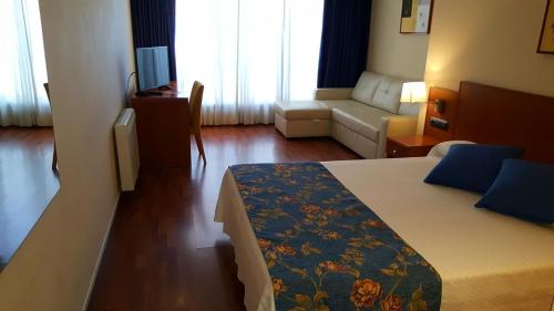 Фотография гостиницы Hotel Suite Camarena