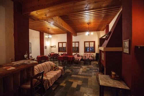 Фотография гостевого дома Guesthouse Rousis