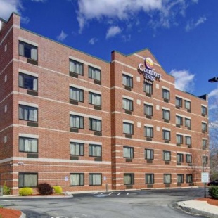 Фотография гостиницы Comfort Inn Woburn - Boston