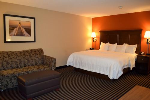 Фотография гостиницы Hampton Inn Bath - Brunswick Area , ME