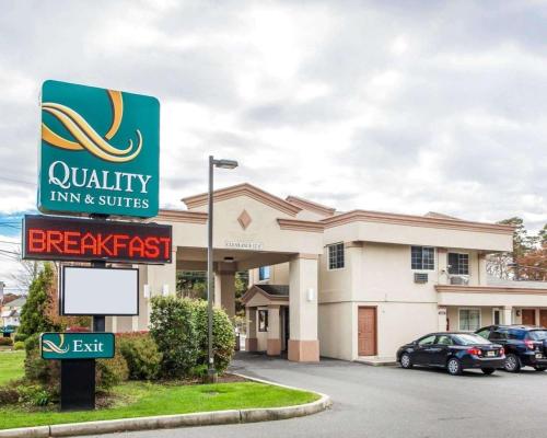 Фотография гостиницы Quality Inn & Suites Atlantic City Marina District