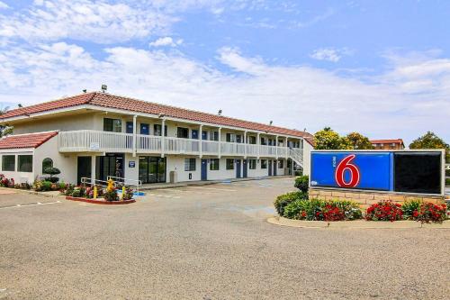 Фотография гостиницы Motel 6-Lompoc, CA