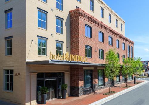 Фотография гостиницы Hotel Indigo Old Town Alexandria, an IHG Hotel