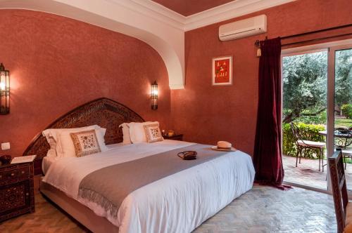 Фотографии гостевого дома 
            Double Bedroom in a Charming Villa in the Marrakech Palmeraie