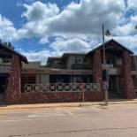 Фотография гостиницы Elephant Springs Hotel & Apartments