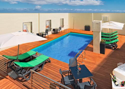 Фотография гостиницы Occidental Santa Cruz Contemporáneo