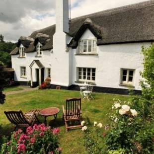 Фотографии мини отеля 
            Brook Farmhouse