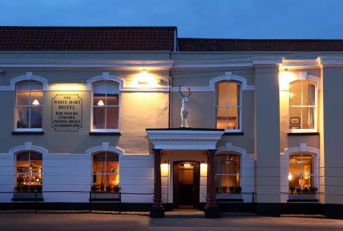 Фотография гостиницы The White Hart Hotel