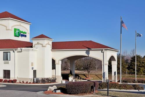 Фотография гостиницы Holiday Inn Express Kernersville, an IHG Hotel