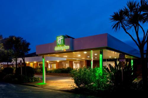 Фотография гостиницы Holiday Inn Reading South M4 Jct 11, an IHG Hotel