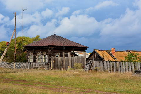 Авито курганская область фото. Крутиха Курганская область. Крутиха Курганская область Далматовский район. Село Крутиха Далматовский район Курганская область. Село Максимова Курганская область.