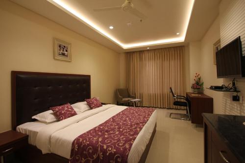 Фотографии гостиницы 
            Hotel Hyderabad Grand