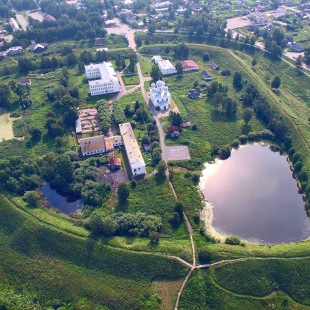 Фотография памятника архитектуры Белозерский кремль