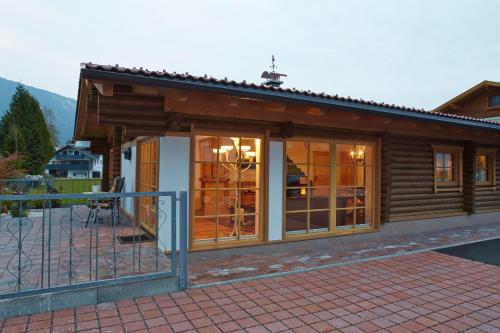 Фотография гостевого дома Burgchalet