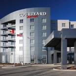 Фотография гостиницы Courtyard by Marriott Calgary Airport