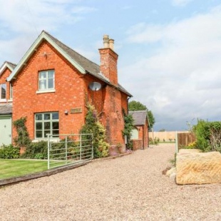 Фотография гостевого дома Chippers Cottage, Woodhall Spa