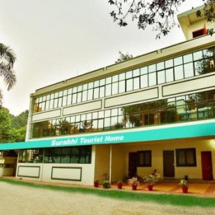 Фотография гостиницы Hotel Surabhi tourist home