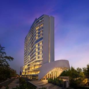 Фотографии гостиницы 
            DoubleTree by Hilton Ahmedabad