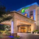 Фотография гостиницы Holiday Inn Express Hotel & Suites Tampa-Anderson Road-Veterans Exp, an IHG Hotel