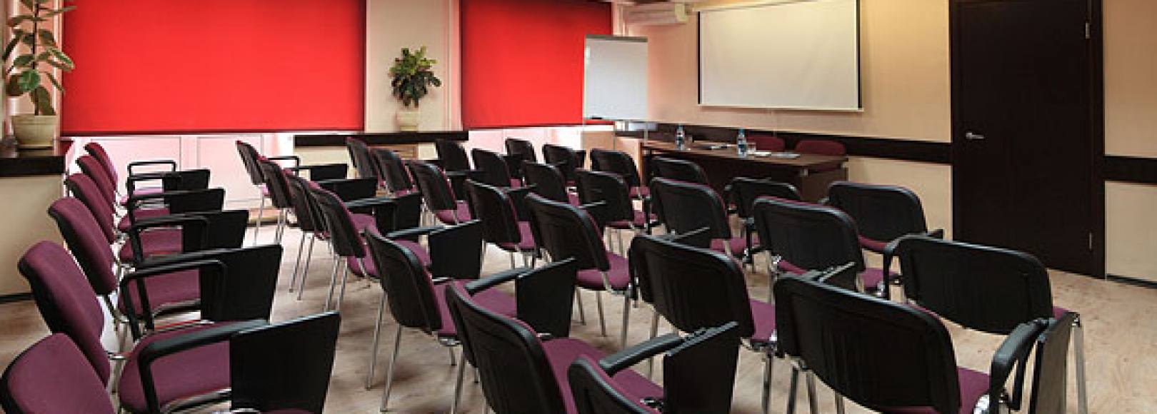 Фотография конференц-зала Новосибирск