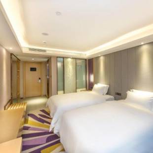 Фотографии гостиницы
Lavande Hotel Zigong Tanmulin Lantern Park