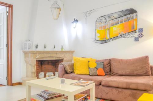 Фотография гостевого дома Ginjinha House - 4 Rooms - Bairro Alto - with AC!