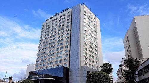 Фотографии гостиницы 
            Hôtel Farah Casablanca