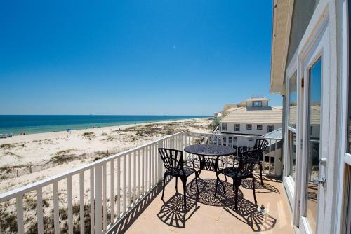 Фотография гостевого дома Grotto at the Gulf