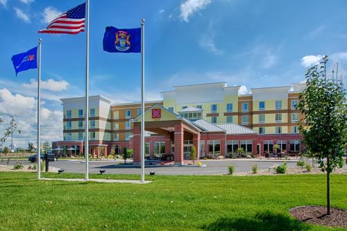Фотография гостиницы Hilton Garden Inn Benton Harbor