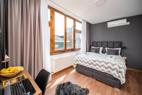 Фотографии апарт отеля
Modern and Bright Apartments - Main Street