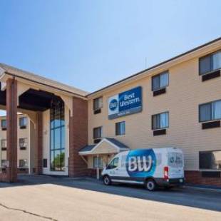 Фотографии гостиницы 
            Best Western Airport Inn Warwick