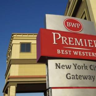 Фотографии гостиницы 
            Best Western Premier NYC Gateway Hotel