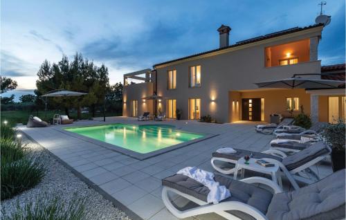 Фотография гостевого дома Stunning home in Vodnjan w/ Outdoor swimming pool, Sauna and 4 Bedrooms