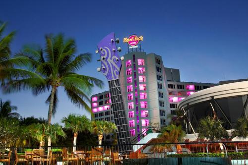 Фотография гостиницы Hard Rock Hotel Pattaya - SHA Extra Plus