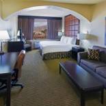 Фотография гостиницы Radisson Hotel El Paso Airport