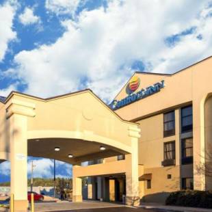 Фотографии гостиницы 
            Comfort Inn Opelika - Auburn