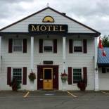 Фотография мотеля Colonial Valley Motel