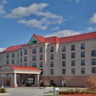 Фотографии гостиницы 
            Holiday Inn Express Hotel & Suites Milton, an IHG Hotel