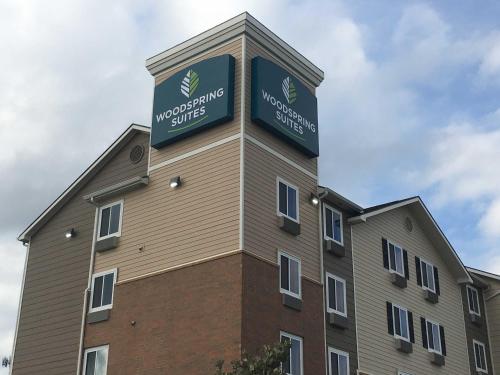 Фотография гостиницы WoodSpring Suites Kansas City Stadium