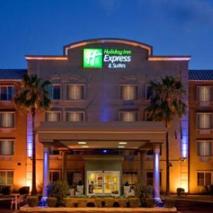 Фотографии гостиницы 
            Holiday Inn Express Peoria North - Glendale, an IHG Hotel