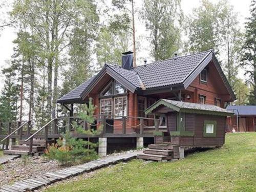 Фотография гостевого дома Holiday Home Puolen hehtaarin metsä