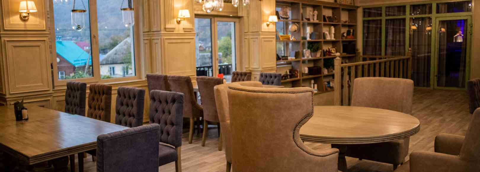 Фотография банкетного зала 44 Широта