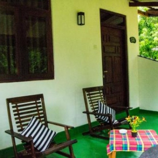 Фотография мини отеля Lakmal Home Sigiriya