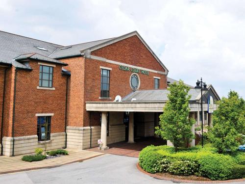 Фотография гостиницы Clarion Cedar Court Bradford Hotel