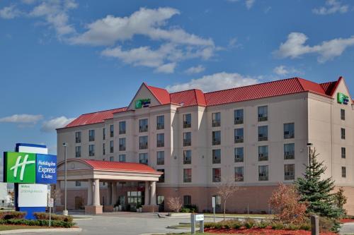 Фотография гостиницы Holiday Inn Express Hotel & Suites Milton, an IHG Hotel